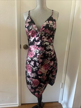 Emerald Sundae Black Slip Dress with Pink Rose Print Size XL